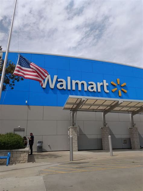 Walmart leavenworth - Walmart Leavenworth, KS. Health and Wellness. Walmart Leavenworth, KS 1 month ago Be among the first 25 applicants See who Walmart has ...